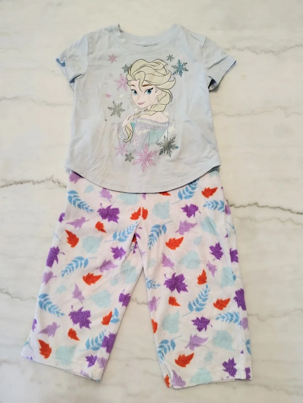 Disney's Frozen Elsa Light Blue Fleece Pant and Short Sleeve Tee Set Size 2T